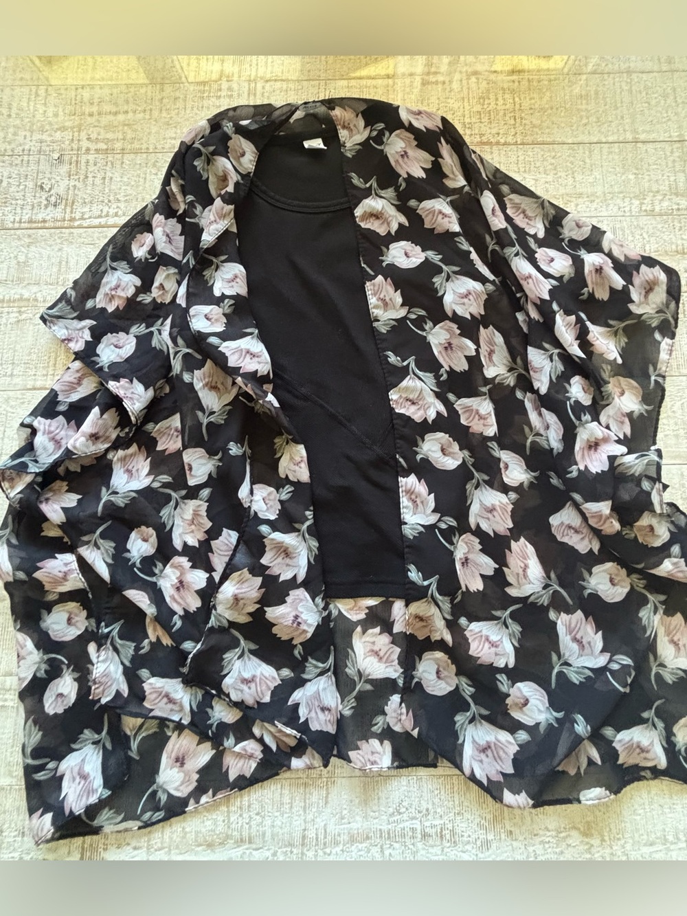 Ardene Black Floral Sheer Kimono with Blush Blooms and black tank